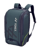 Sac à dos Yonex Expert Backpack 02512 VA Viktor Axelsen Steel Gray - vue trois quarts avant